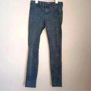 Rich & Skinny Giraffe Print Grey Skinny Ankle Jeans,  Size 27, Stretchy EUC